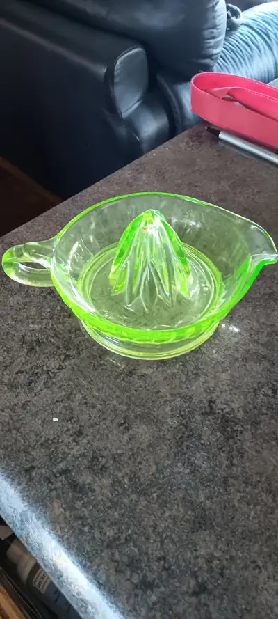 Depression Glass Vaseline Glass Juicer Reamer Vintage Green Large 6". In very good condition for it'...
