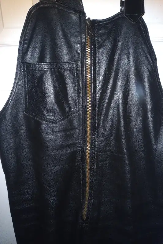 Leather collection men and ladies in Men's in Oshawa / Durham Region - Image 5