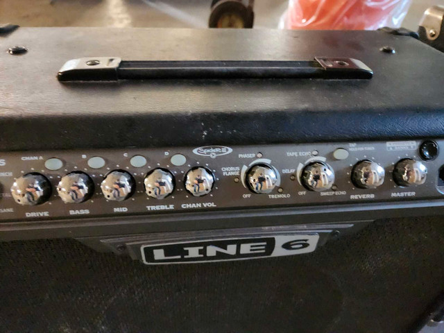 line 6 guitar amplifier  in Amps & Pedals in St. Catharines - Image 2