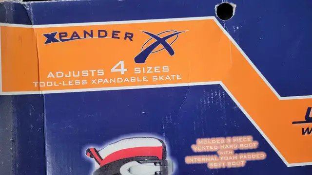 Roller Skates Boys adjustable sizes 5 to 8 in Skates & Blades in Ottawa - Image 3