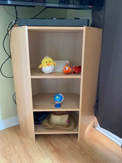 2 shelves, corner and side shelf , View more