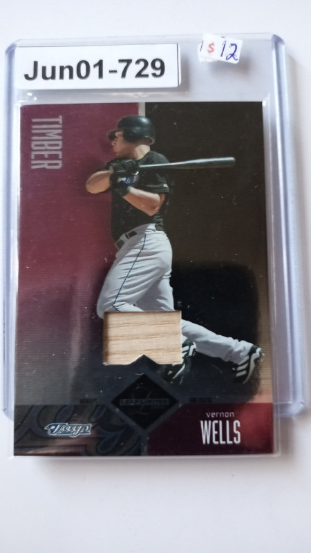 2004 LEAF LIMITED TIMBER #158 VERNON WELLS toronto blue jays /25 in Arts & Collectibles in St. Catharines