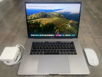 2018 MacBook Pro 15-inch ( 32G RAM) - 1TB SSD AND Inter Core i7