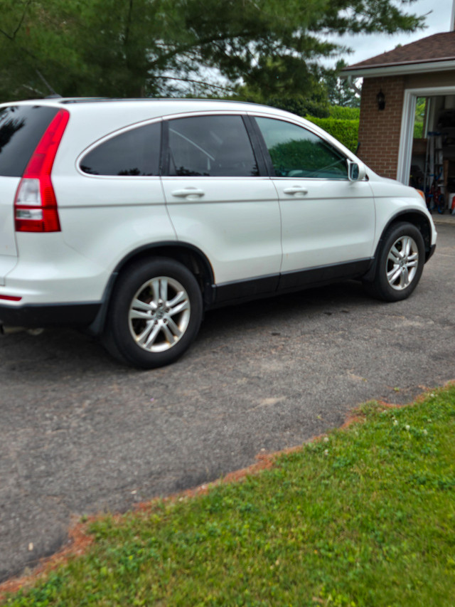 2010 Honda Crv in Cars & Trucks in Ottawa - Image 2