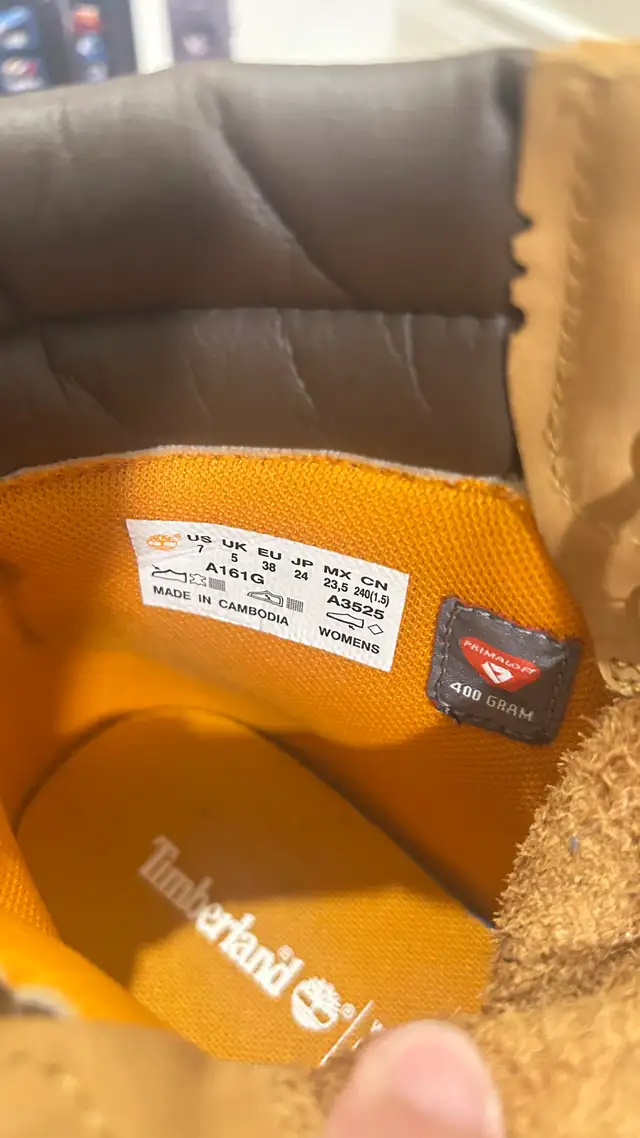 Timberland Boots in Men's Shoes in Oshawa / Durham Region - Image 6