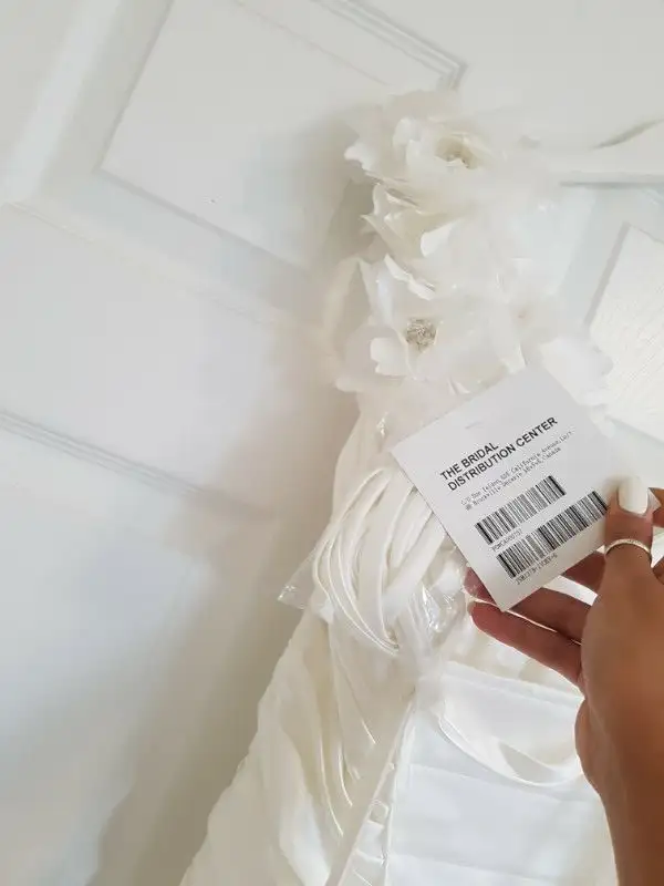 WEDDING DRESS (Size 6) --- Sottera + Midgley (ADORAE ROSE) in Wedding in Mississauga / Peel Region - Image 10