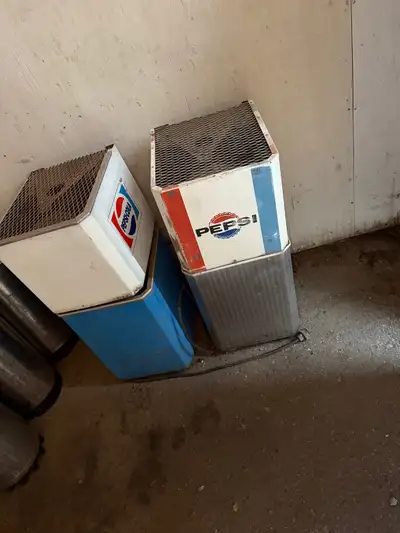 2x1960 fountain Pepsi macheans, View more