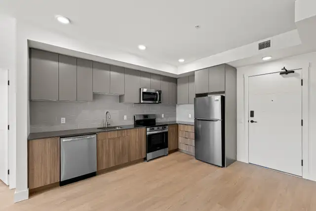 Modern 2 Bedroom Suites | Free Rent + Free Parking in Long Term Rentals in Kelowna - Image 2