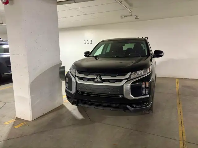 Mitsubishi RVR585100305504020489
