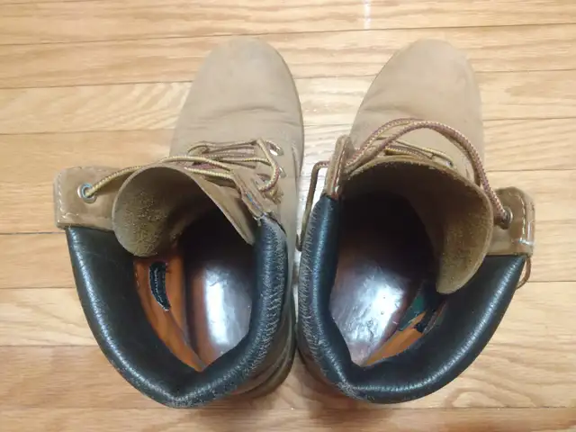 Size US 8.5 Vintage Women's Leather/Suede Timberland Boots Wheat in Women's - Shoes in City of Toronto - Image 7