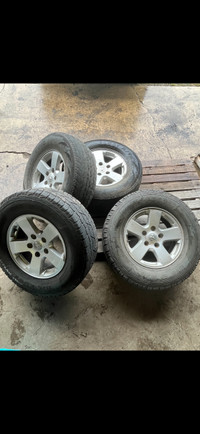 (4) OEM 17” Ram Wheels w/2 Good Tires