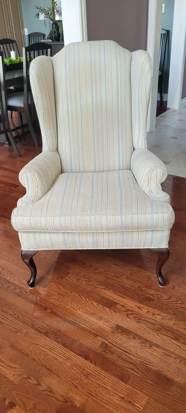Queen Ann Wingback chairs in Chairs & Recliners in Markham / York Region - Image 3