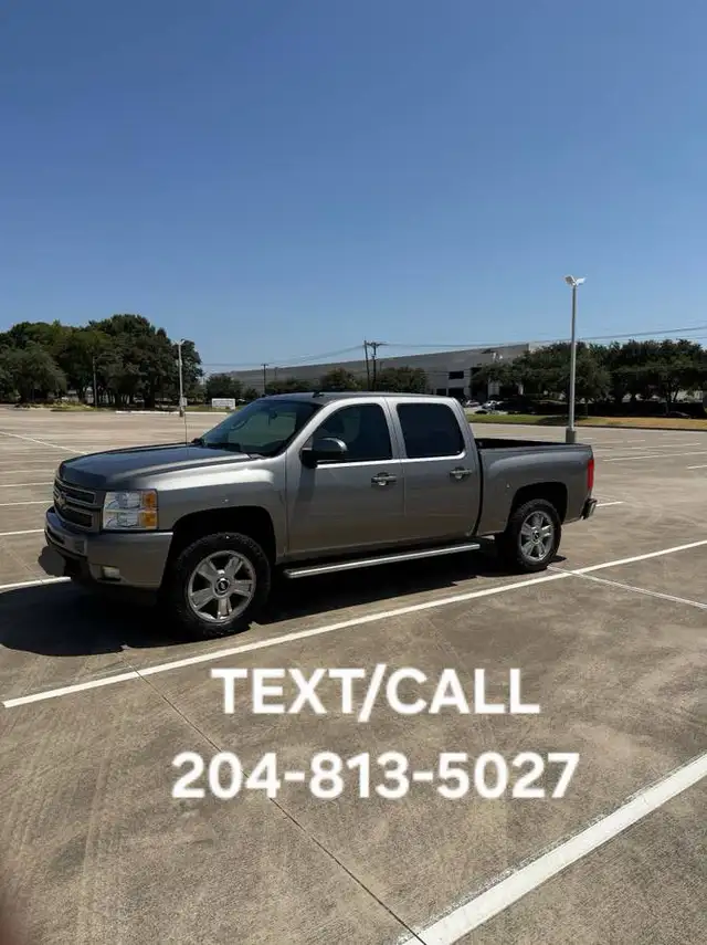 2013 Chevrolet Silverado 1500 LTZ 5.3 62,000kms 4x4