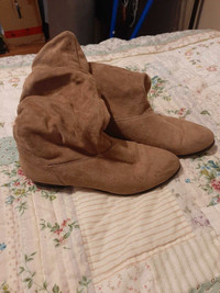 Women's boots 