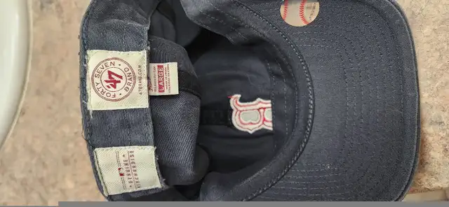 NEW Boston Red Sox hat cap in Baseball & Softball in London - Image 4