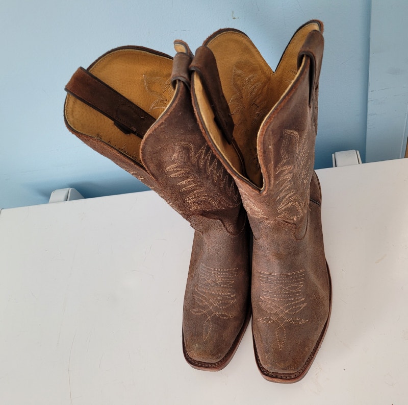 Womens Cowboy Boots And wax Women's Shoes Brockville Kijiji