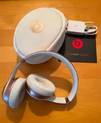 Beats Solo 2 Wireless Headphones