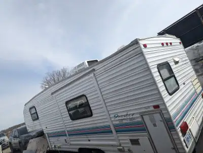 Mobile Home with: -Full kitchen : Range, microwave, fridge, freezer, sinks, cabinets - Full washroom...
