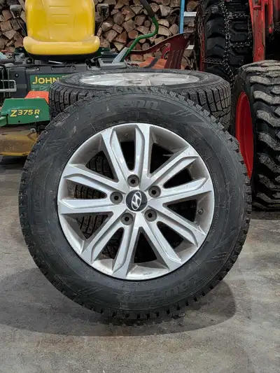 205 65 16 new laufenn winter tires on aluminum rims, balanced and ready to install