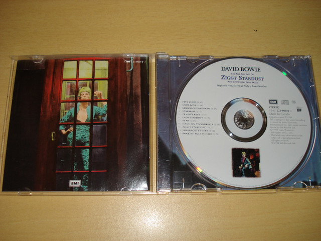 David Bowie - Ziggy Stardust - CD in CDs, DVDs & Blu-ray in Charlottetown - Image 3