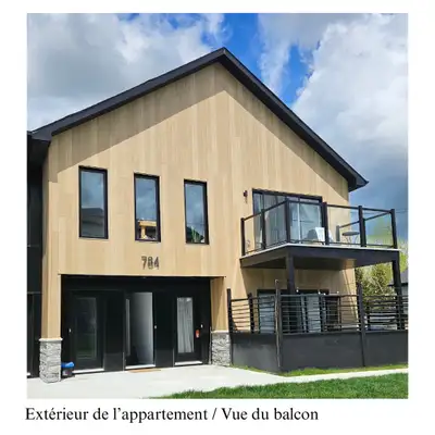 À louer – Grand 5 ½ lumineux - 1er août – 1550 $/mois