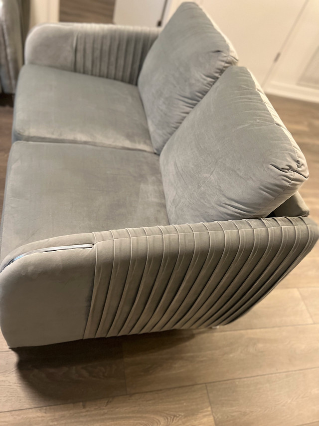 Great Sofa Set in Couches & Futons in City of Toronto - Image 4