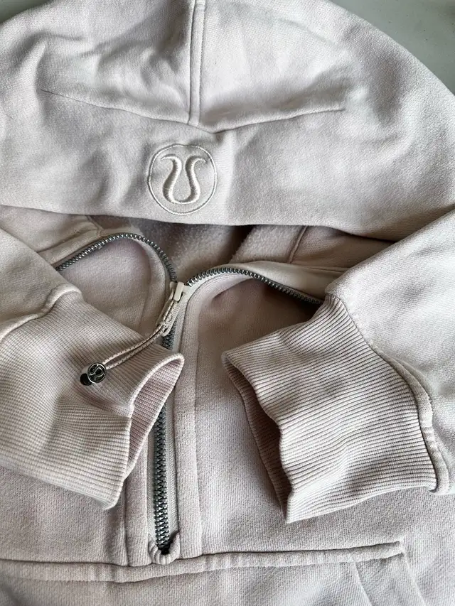Lululemon Scuba Hoodie in XS/S – Baby Pink in Women's - Tops & Outerwear in Hamilton - Image 8