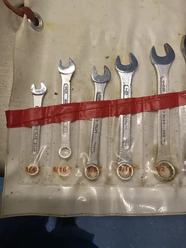 Wrench set in Hand Tools in Kitchener / Waterloo - Image 2