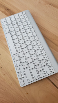 Apple keyboard A1314