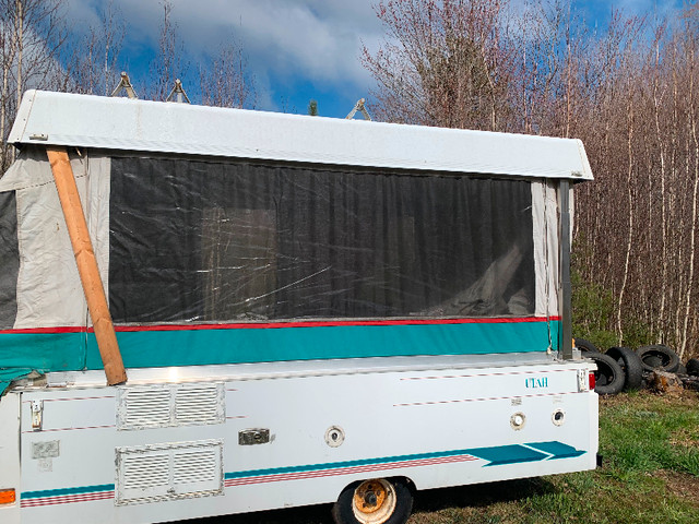 Pop up camper in Travel Trailers & Campers in Annapolis Valley