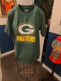 Green Bay packers youth t shirt large 