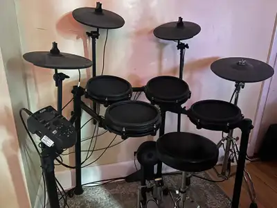 Alesis Nitro Mesh Electronic Drum Kit, View more
