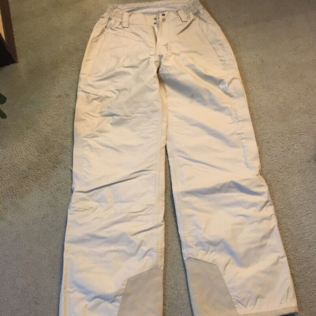 LADIES SKI PANTS  SIZE SMALL - HELLY HANSON in Women's - Bottoms in Cambridge