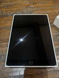 iPad gen 9 64 gb wifi for sale