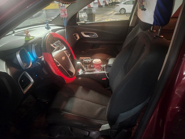 Chevrolet Equinox — photo 3