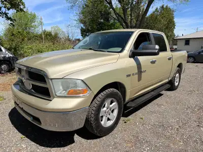 2011 RAM 1500 CREW CAB LOW K 217,000 CLEAN BODY CERTIFIED FREE 3 YEAR WARRANTY FINANCING AVAILABLE 5...