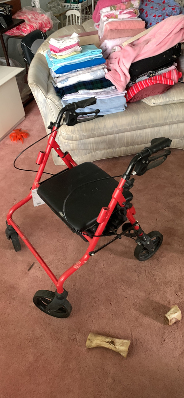 Walker for sale Health & Special Needs Timmins Kijiji