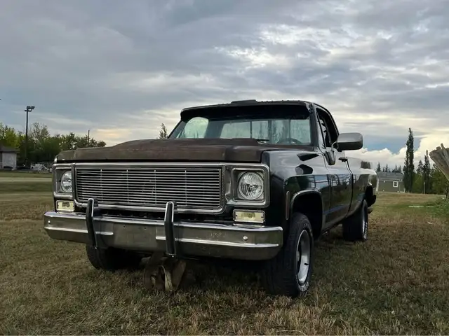 1979 Square Body GMC Sierra Classic in Classic Cars in Edmonton - Image 6