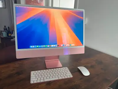 M1 iMac 24" 4 Port W/Touch ID Keyboard+Mouse, View more