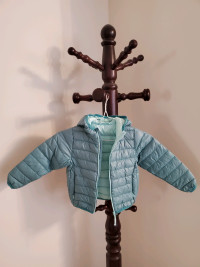 Ultra light down feather spring jacket. 2-3 years old. very new