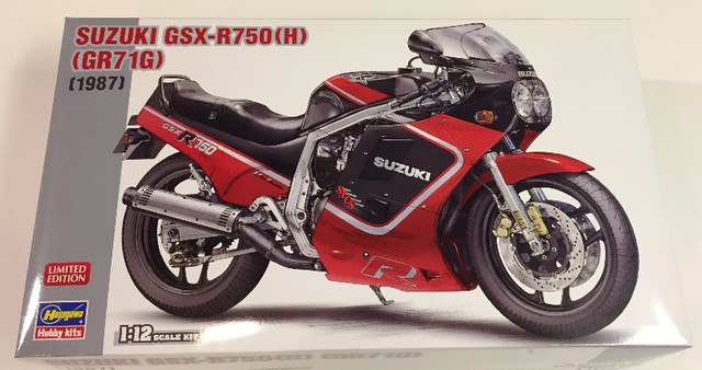 Hasegawa 1/12 Suzuki GSX-R750 1987 (H) (GR71G) in Toys & Games in Richmond