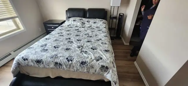 Queen bed with matress and night table64175755430913120