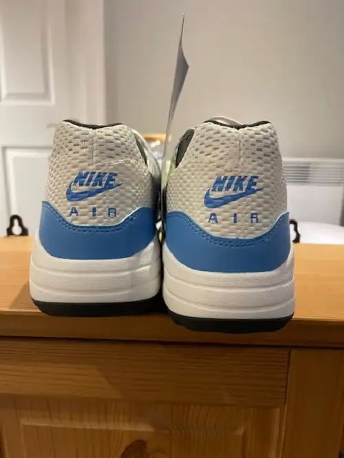 Brand New Nike Air Golf Shoes in Golf in Gatineau - Image 4