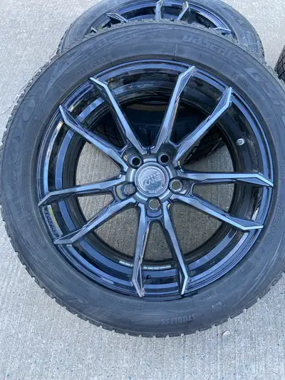 4 winter TOYO tires and Steel Rims