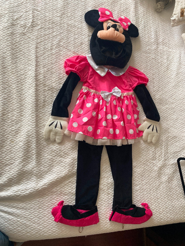 Minnie Costume 4T in Clothing - 4T in Cape Breton