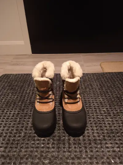Botte hiver Snow angel de Sorel, View more