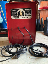 220 Hook up Lincoln Welder