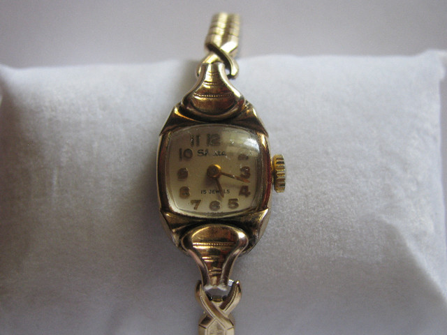 Vntg RARE One-Of-A-Kind SHUTE Wristwatch Swiss 15 Jewels Working in Arts & Collectibles in Saint John - Image 2