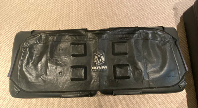 Ram 1500 EcoDiesel Winter Grille Cover in Engine & Engine Parts in City of Toronto