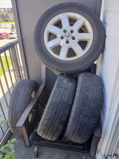I am selling 4 Honda CRV rims with tires. 22565R17 The tires aren't road worthy. The Honda was 2011...